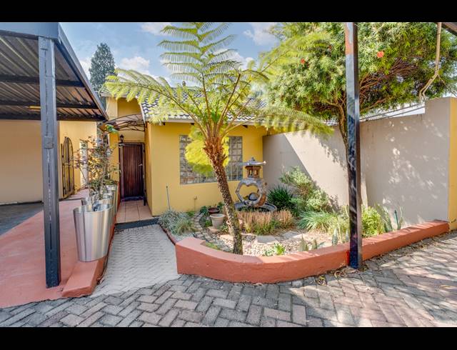 3 BEDROOM HOUSE FOR SALE IN RANDPARK RIDGE